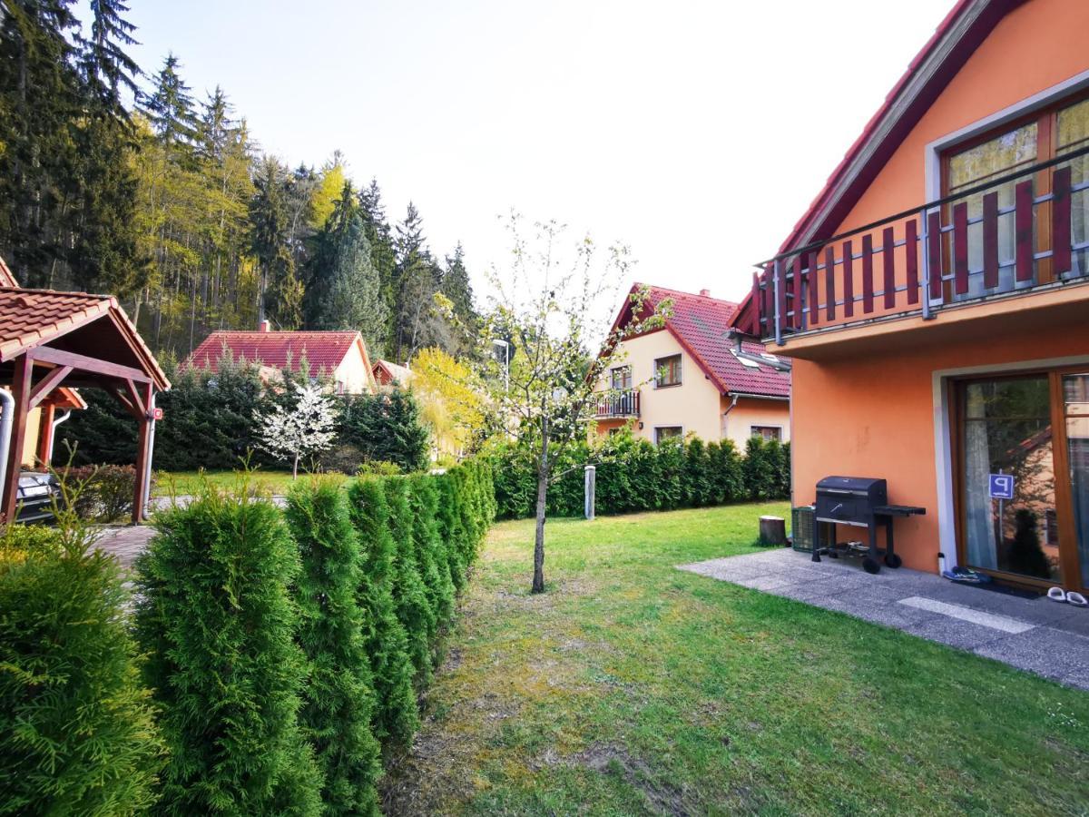 Villa Riverside Karlovy Vary Exterior photo